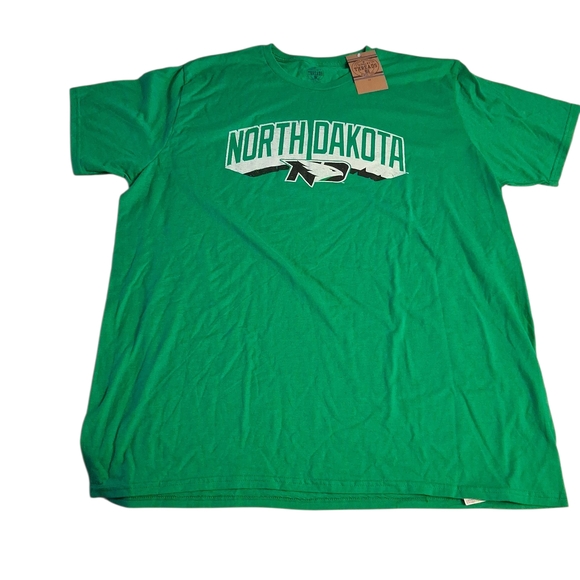 North Dakota Green T-Shirt - Picture 1 of 6